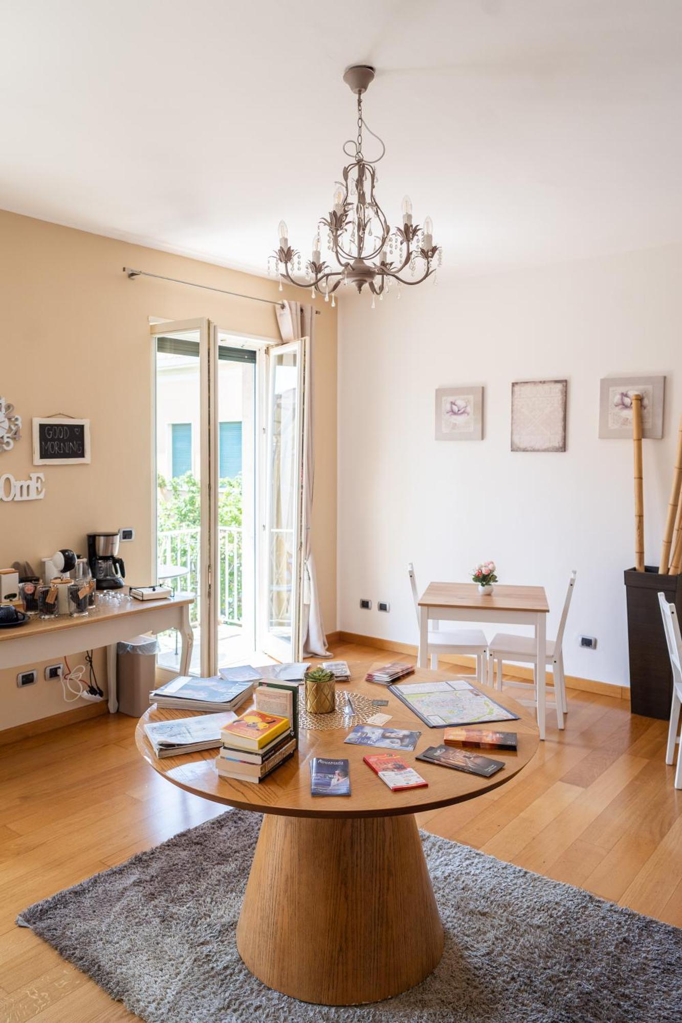 Casa Vivaldi Guest House ヴェローナ エクステリア 写真